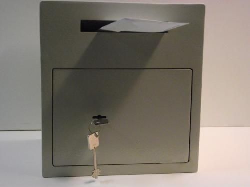 Deposit Safe ATLAS SG11K with double bitted security key